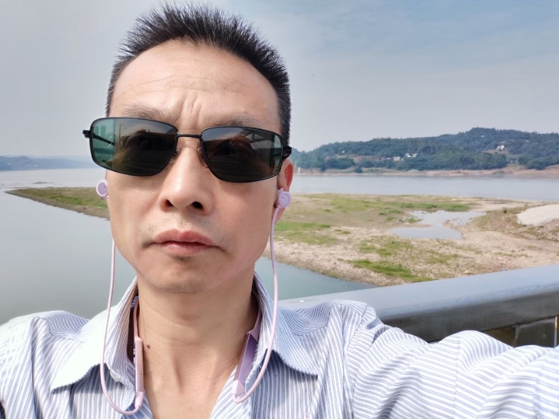 猪哥哥的第一张照片--宜宾中老年相亲网